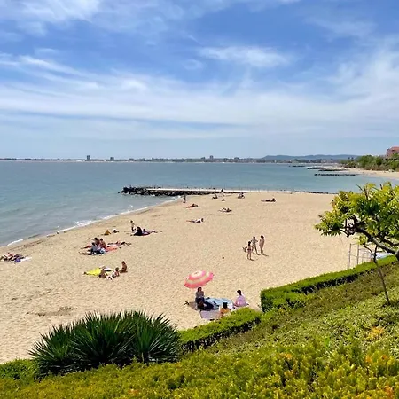 Daire Momi Svety Vlas Panorama Bay II Studio 77 *